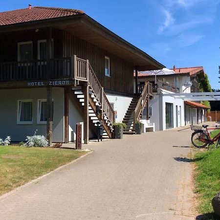 Hotel Zierow - Urlaub An Der Ostsee Eksteriør billede